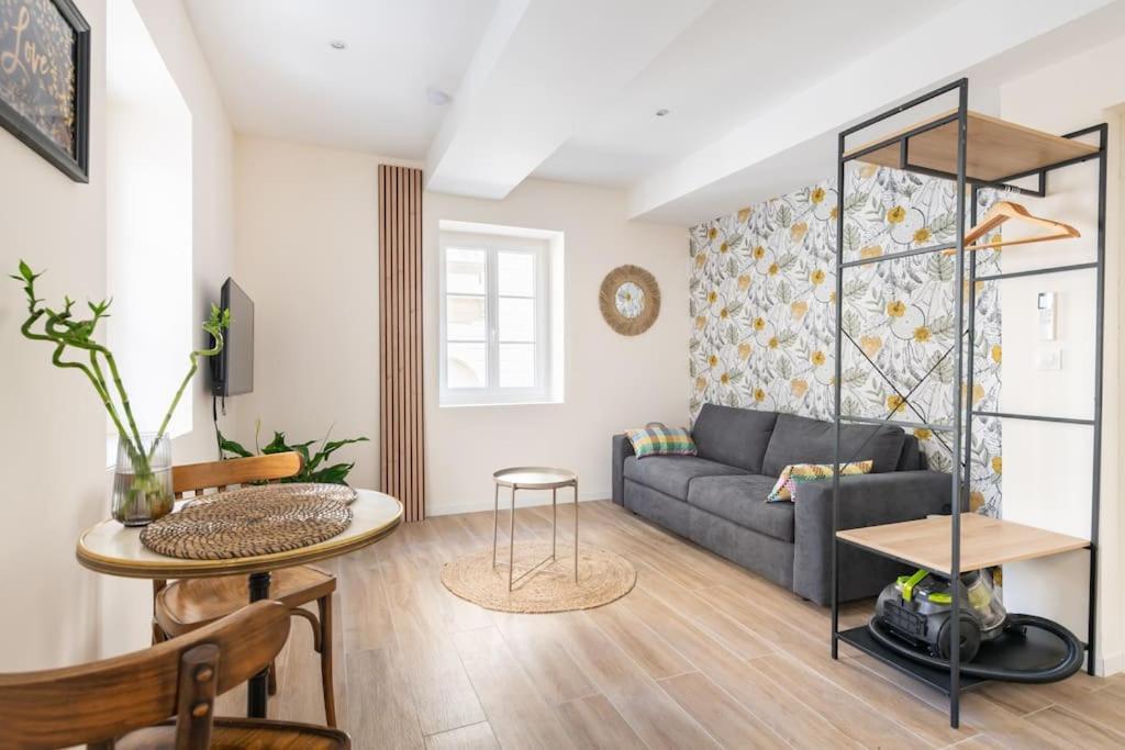Studio Cosy Vieux-Port Apartment Marseille Bagian luar foto